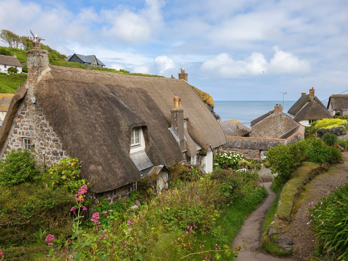 Thatched cottages in Cadgwith Cornwall