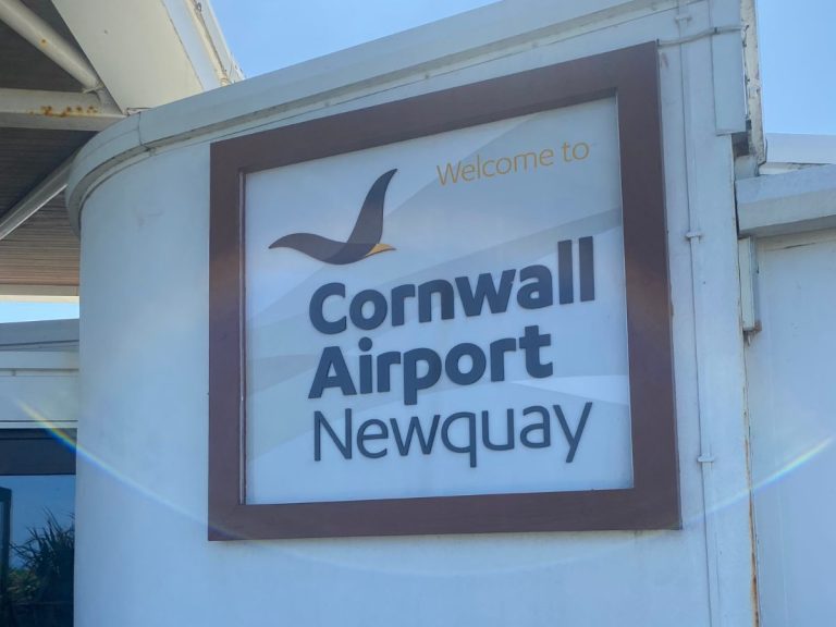Airports near Cornwall – where’s the best place to fly into?